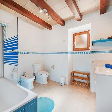 Sleeps 6 Pool Air Con Wifi Pollença