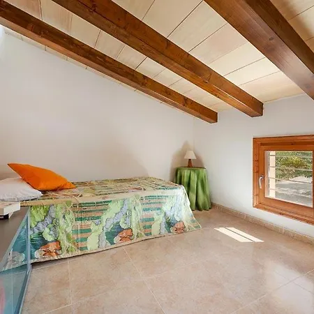 Villa Sleeps 6 Pool Air Con Wifi